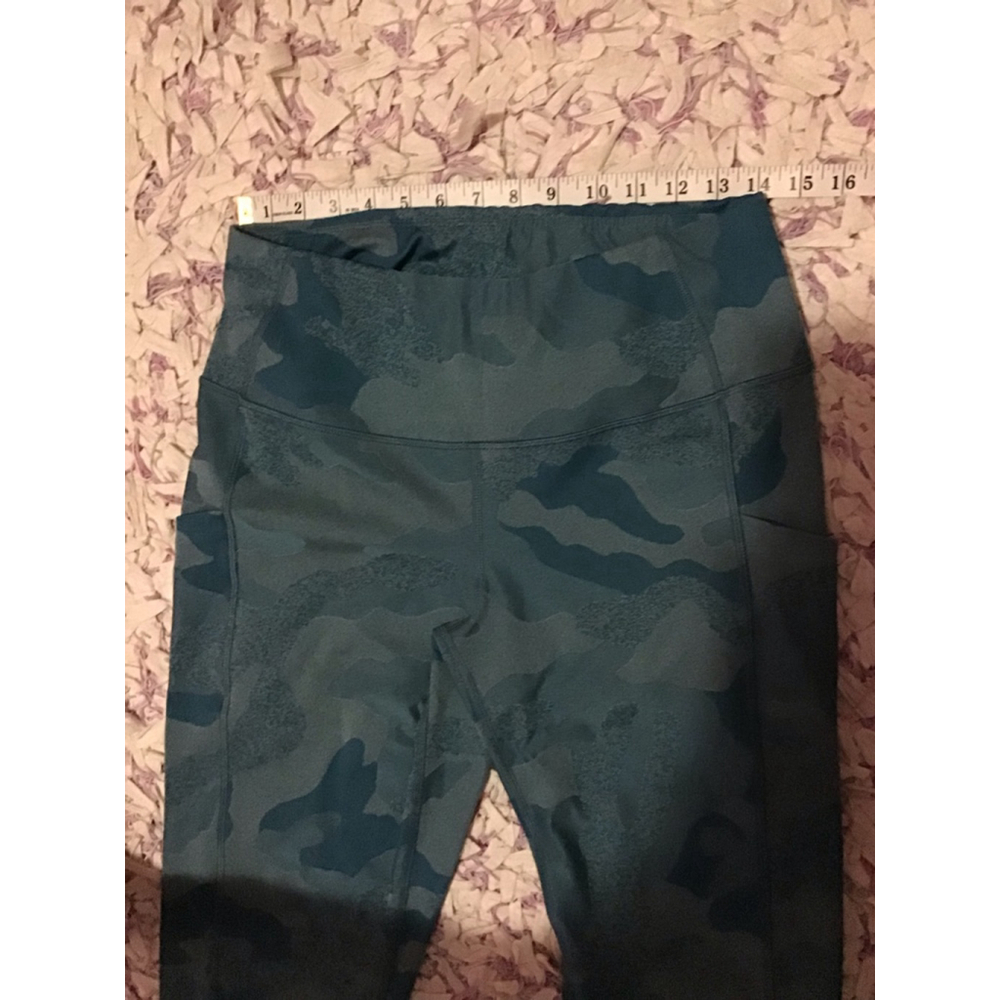 Women's The North Face Teal Camo Leggings XL Like NEW - Picture 5 of 12